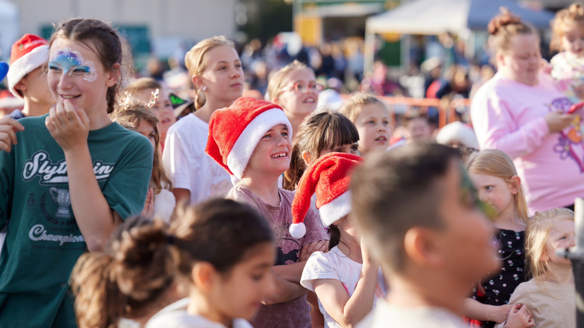 Sydney's South West | Western Sydney | Bar Western Sydney | South West pubs | Restaurants Western Sydney | Best restaurants Western Sydney | Western Sydney cafe | Italian restaurant Western Sydney - Christmas at Mounties - illustration b2e2668a-564f-4ca4-a236-fd70390dd284